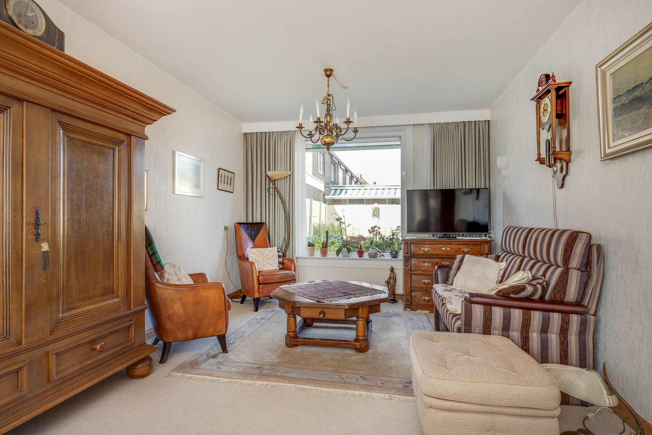 Foto 3 van Charles de Geloesstraat 1