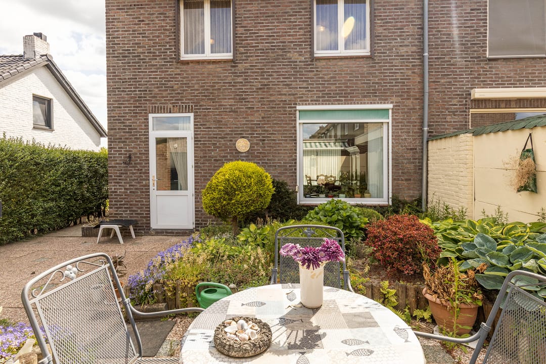 Foto 26 van Charles de Geloesstraat 1