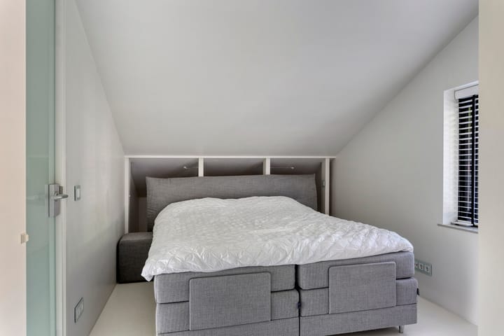 Foto 24 van Jachtlaan 109