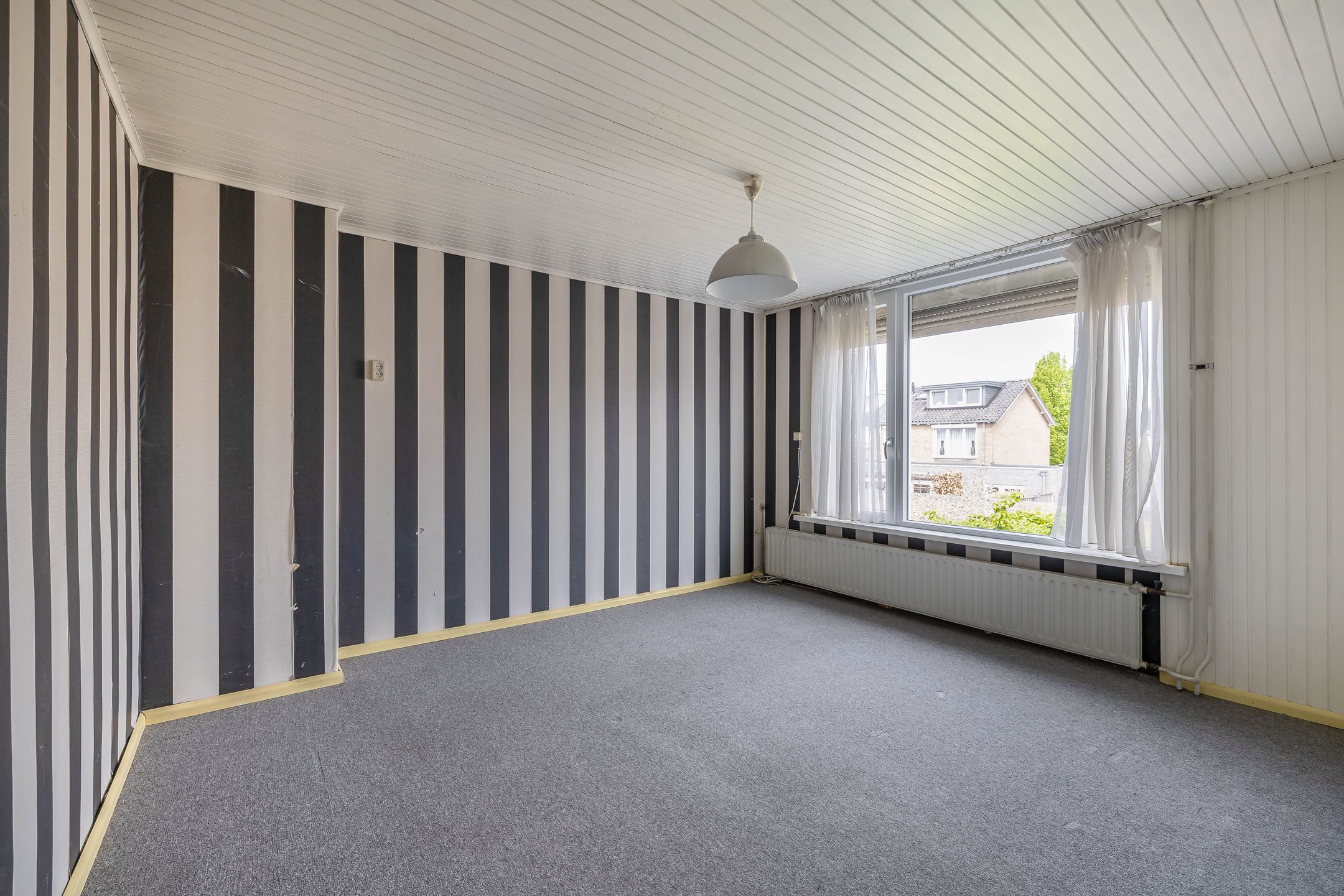 Photo 12 of Ganzerikstraat 19