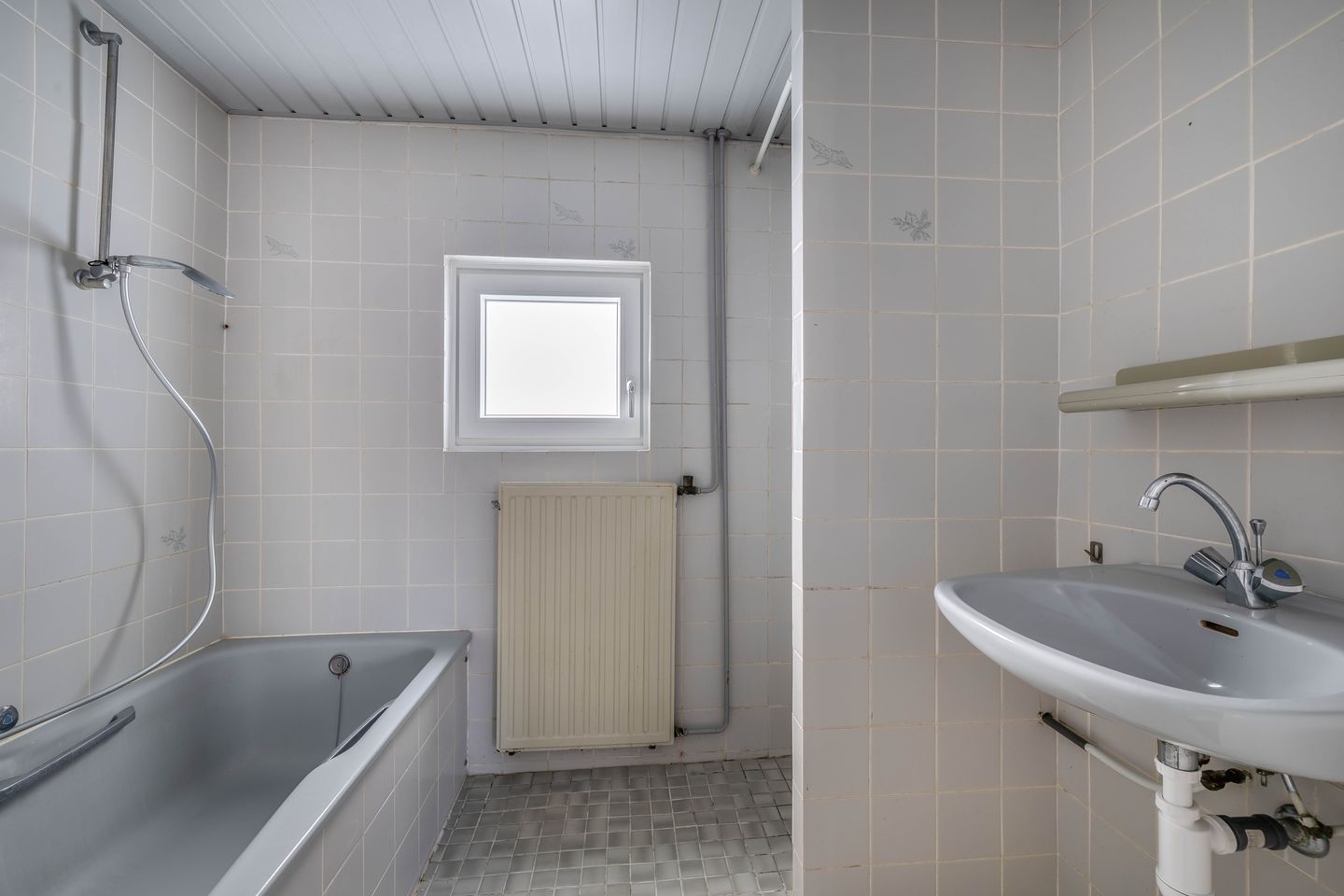 Photo 14 of Ganzerikstraat 19