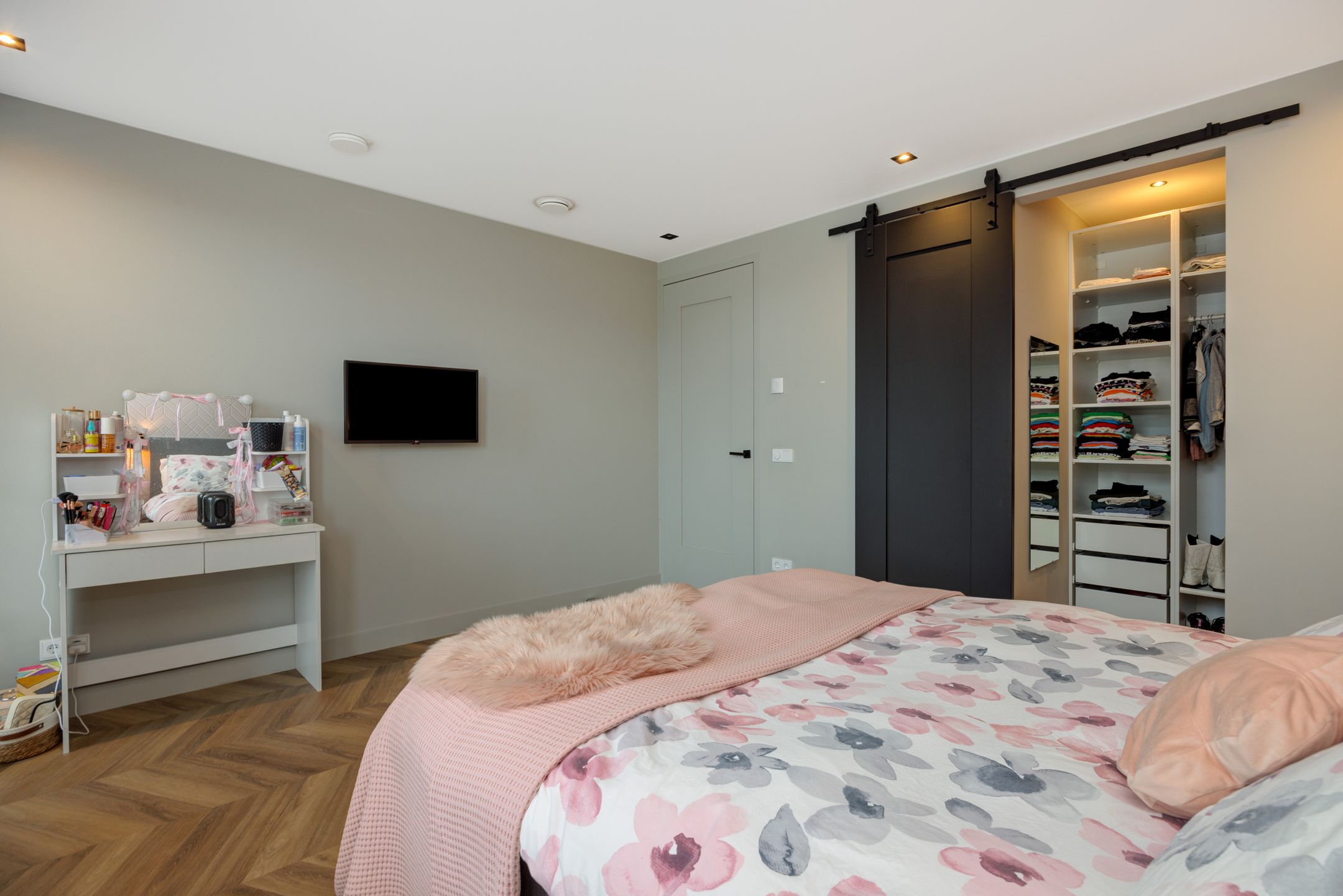 Photo 30 of Van Uden-erf 14