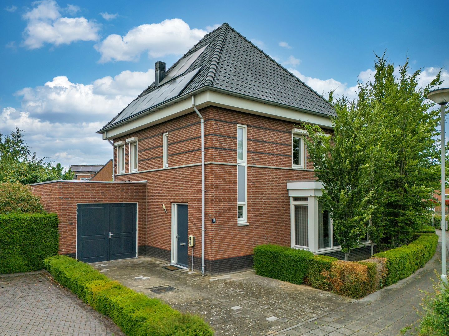 Burgemeester Claessenstraat 12 main image