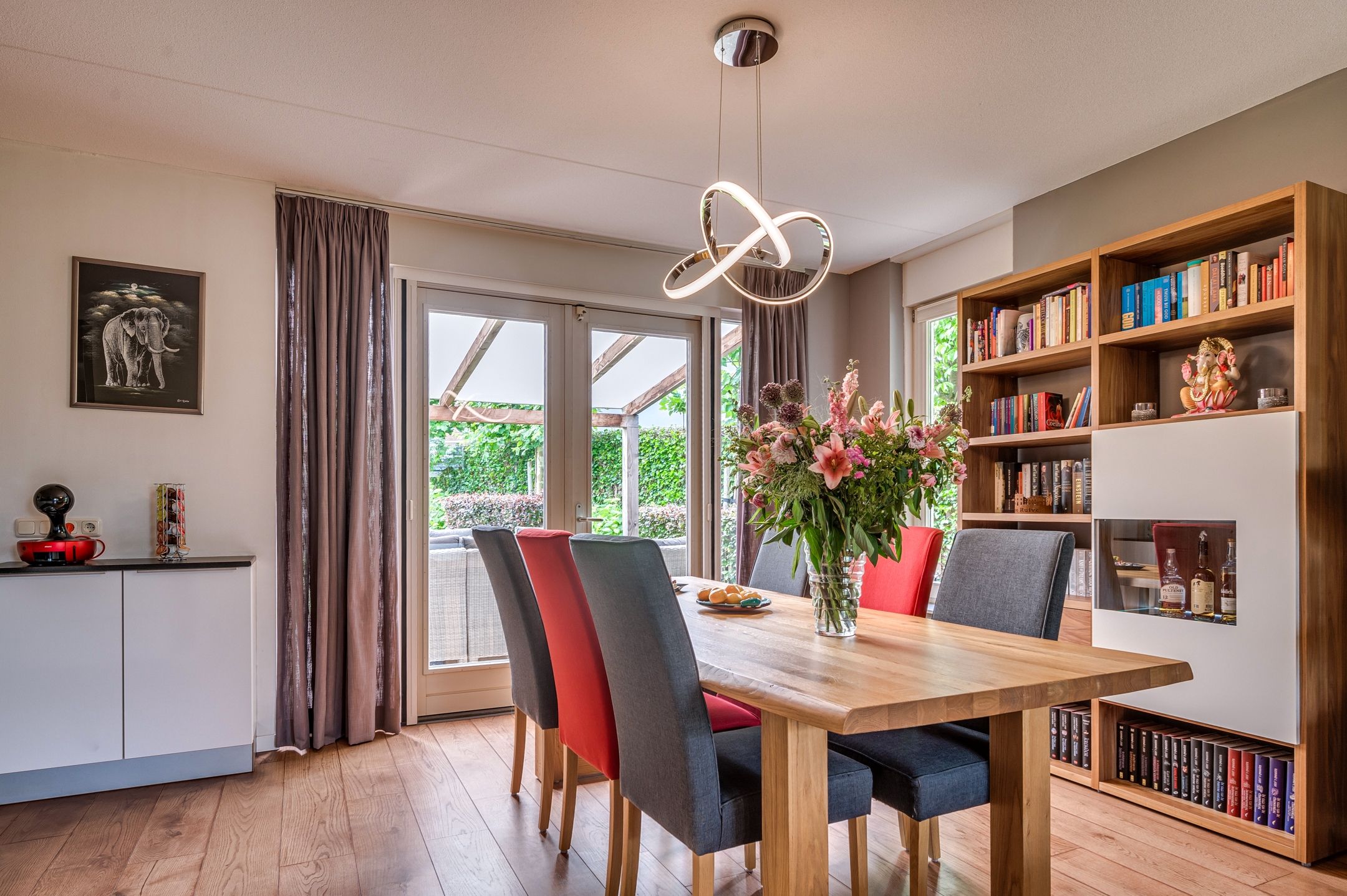 Photo 18 of Burgemeester Claessenstraat 12