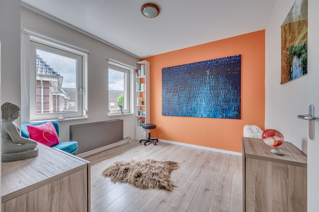 Photo 32 of Burgemeester Claessenstraat 12