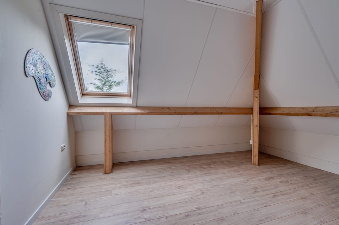 Photo 38 of Burgemeester Claessenstraat 12