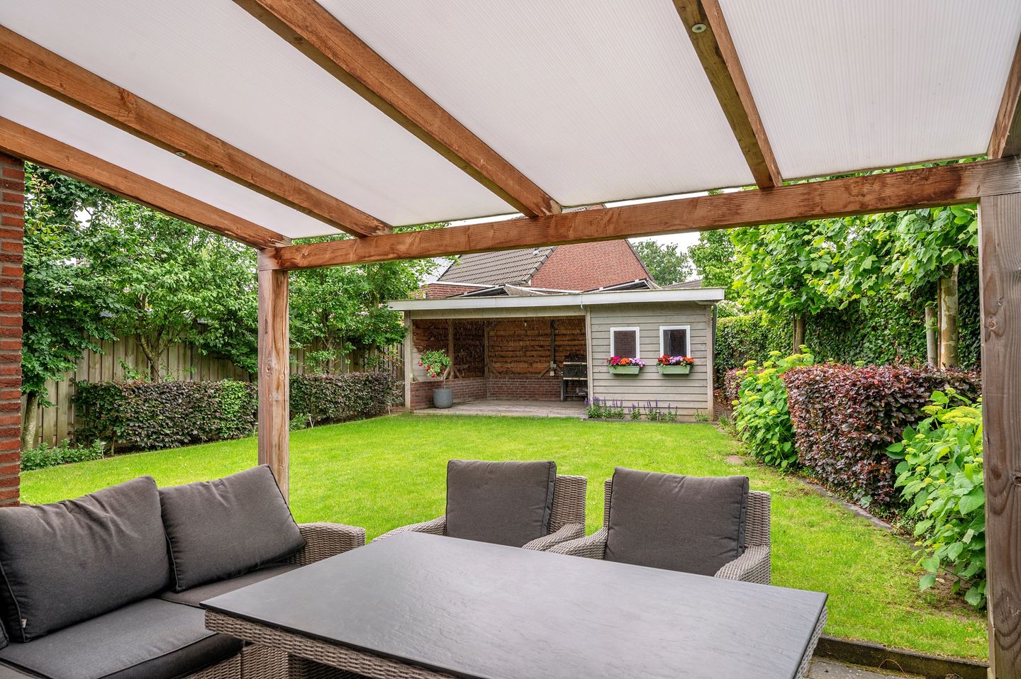 Photo 44 of Burgemeester Claessenstraat 12