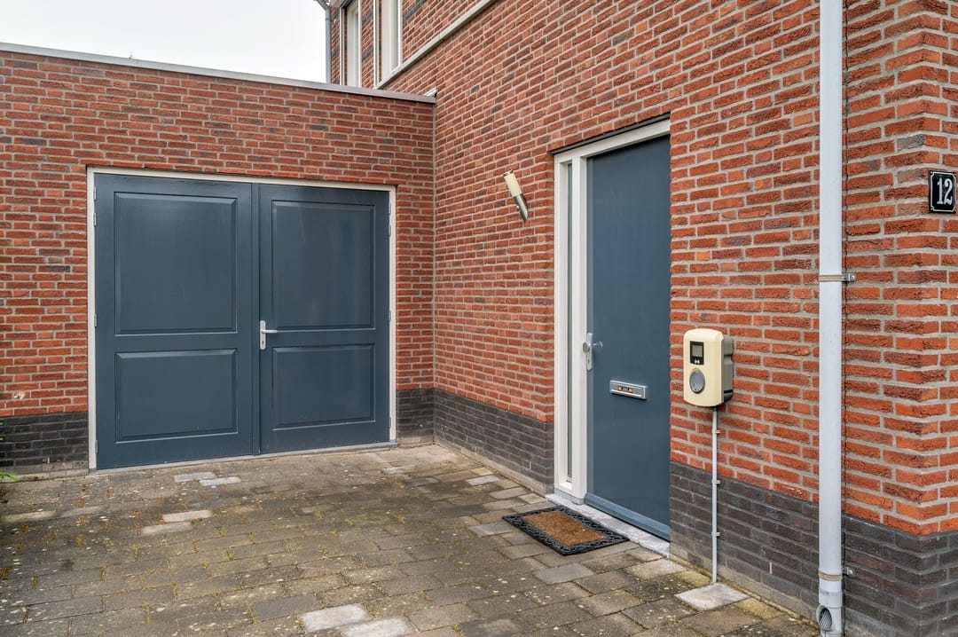 Photo 53 of Burgemeester Claessenstraat 12