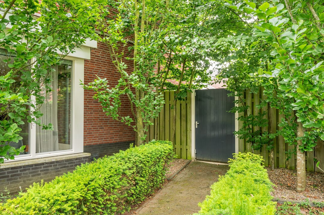 Photo 56 of Burgemeester Claessenstraat 12