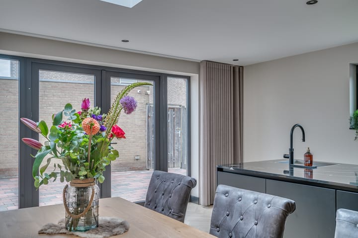 Foto 14 van Weefsterstraat 9