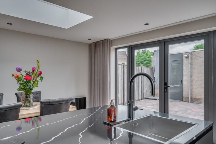 Foto 15 van Weefsterstraat 9