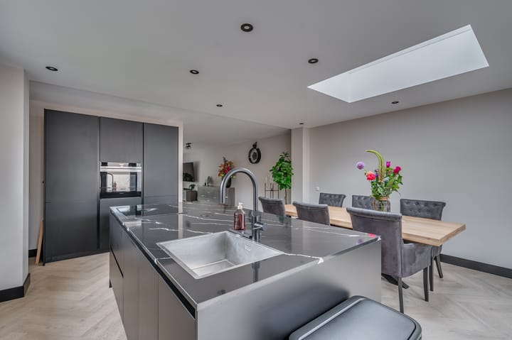 Foto 3 van Weefsterstraat 9