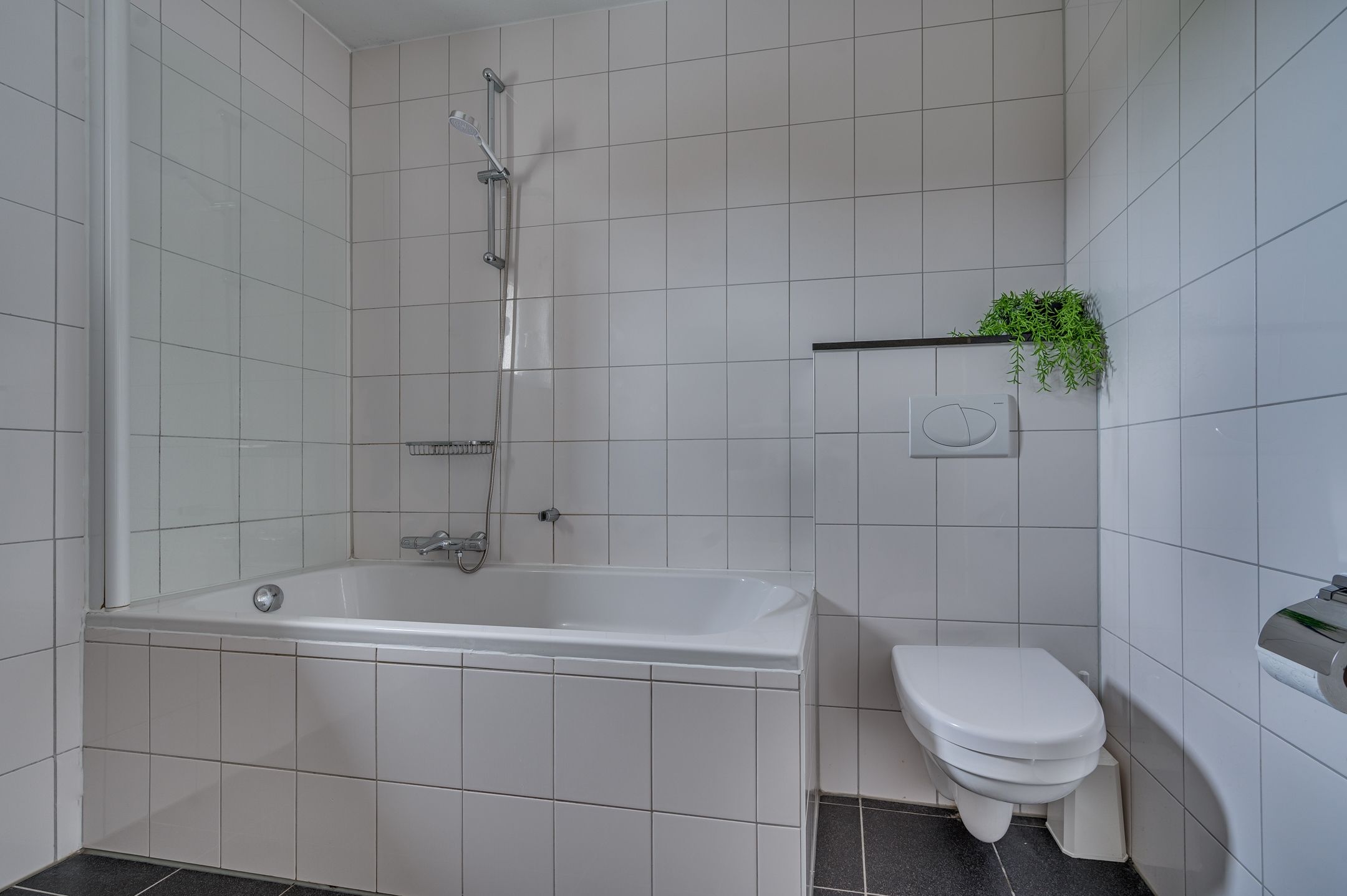 Photo 33 of Weefsterstraat 9