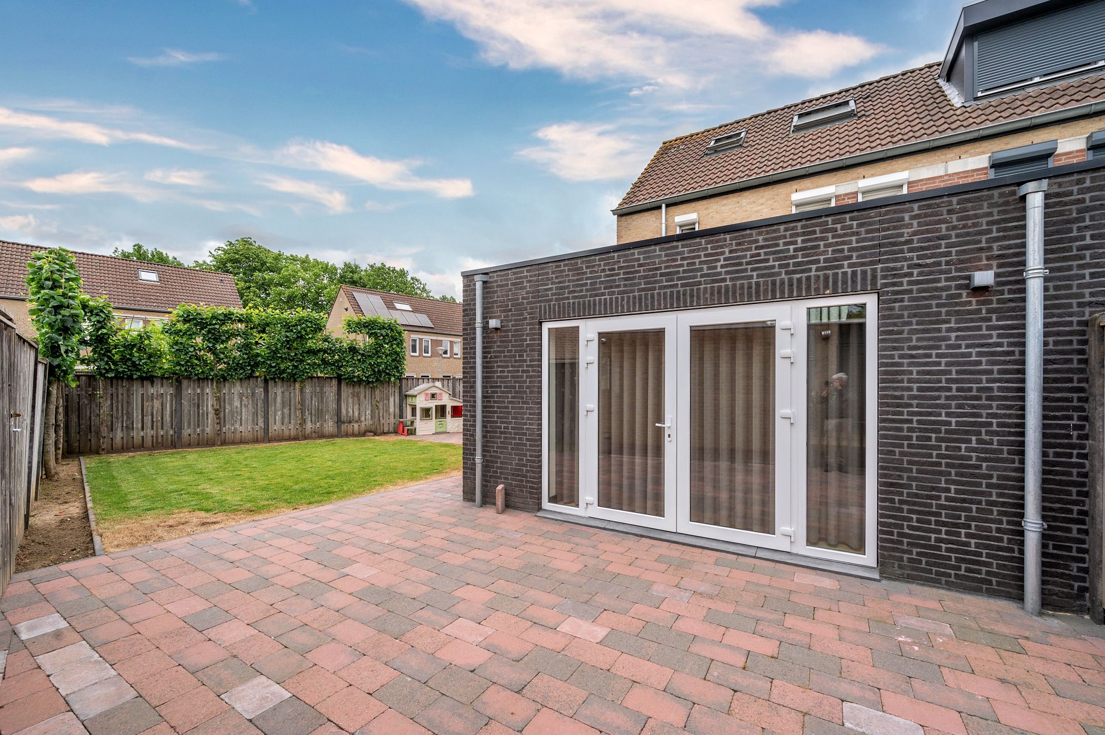 Photo 45 of Weefsterstraat 9