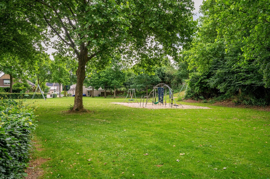 Photo 52 of Weefsterstraat 9