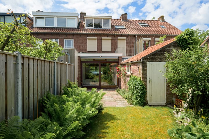 Foto 23 van Overakkerstraat 245