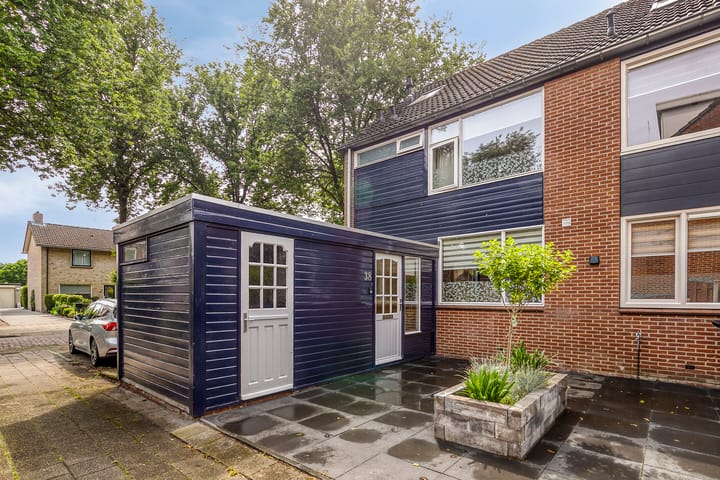 Foto 1 van Woestijnweg 38