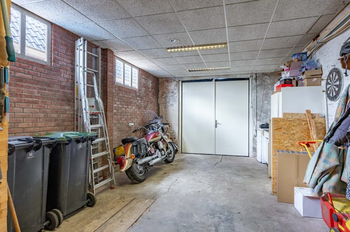 Foto 24 van Molenstraat 2