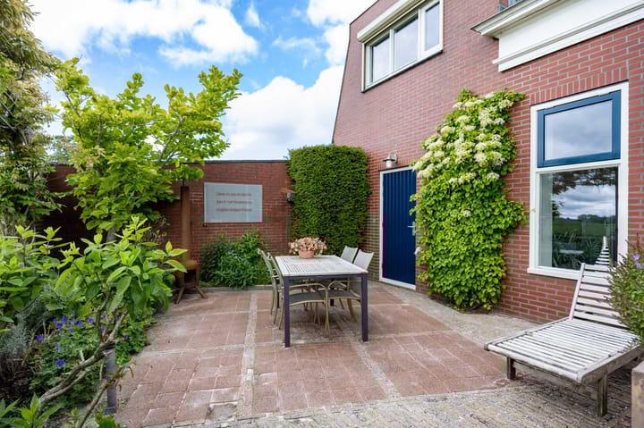 Foto 33 van Molenstraat 2