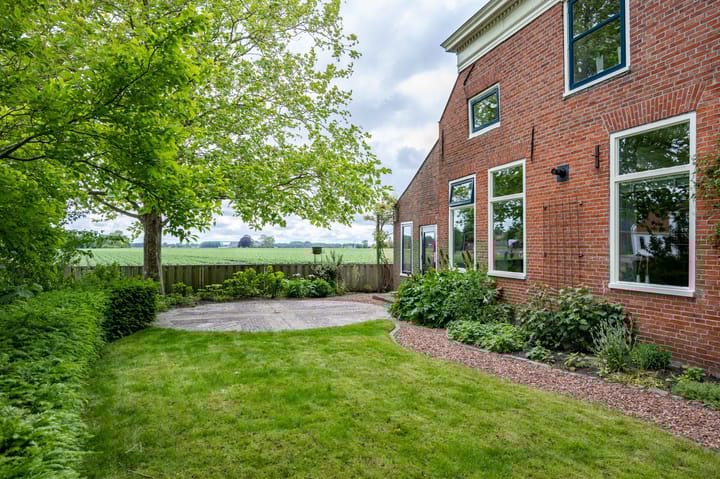 Foto 36 van Molenstraat 2