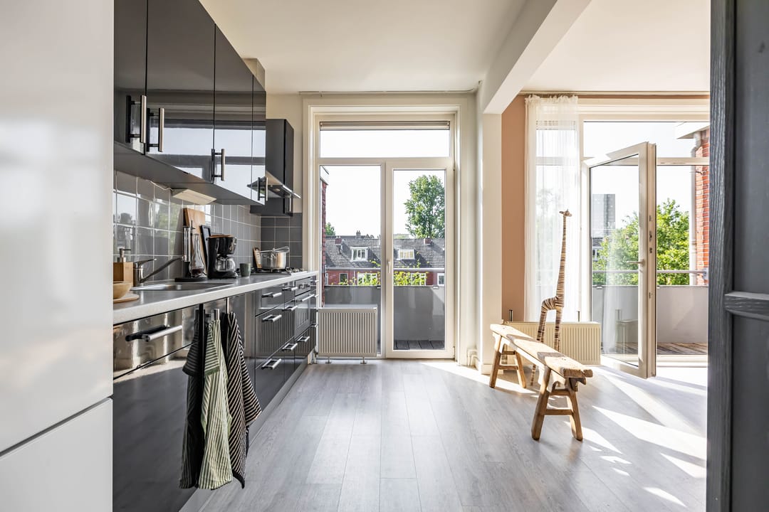 Foto 58 van Van Swinderenstraat 21-B