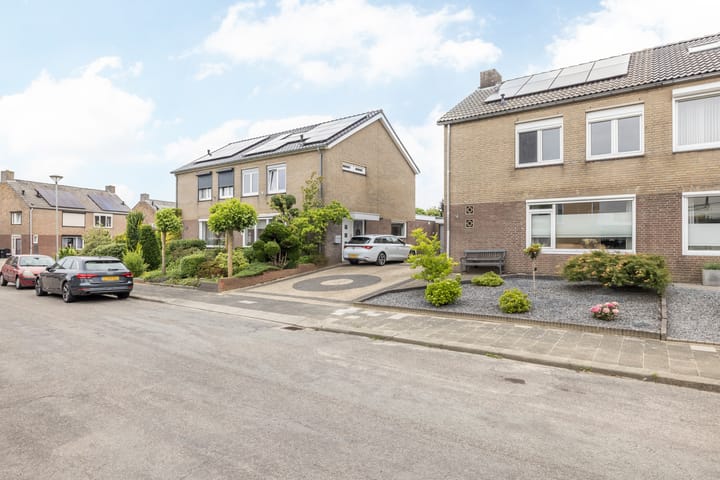 Photo 37 of St. Gertrudisstraat 16