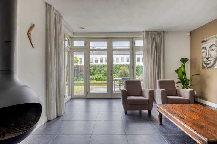 Foto 2 van Velpstraat 28