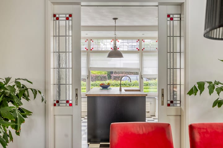 Foto 13 van Velpstraat 28