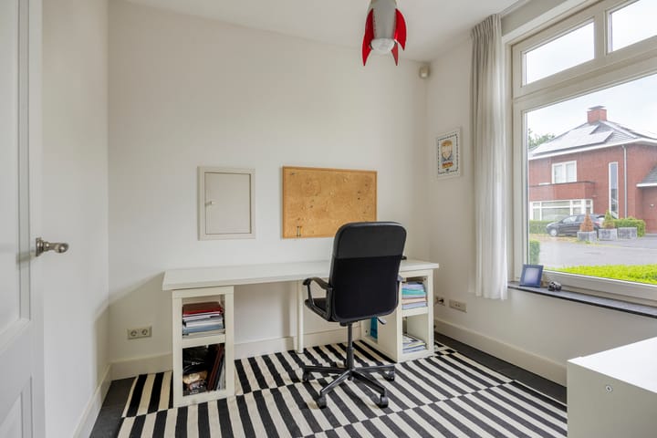 Foto 19 van Velpstraat 28