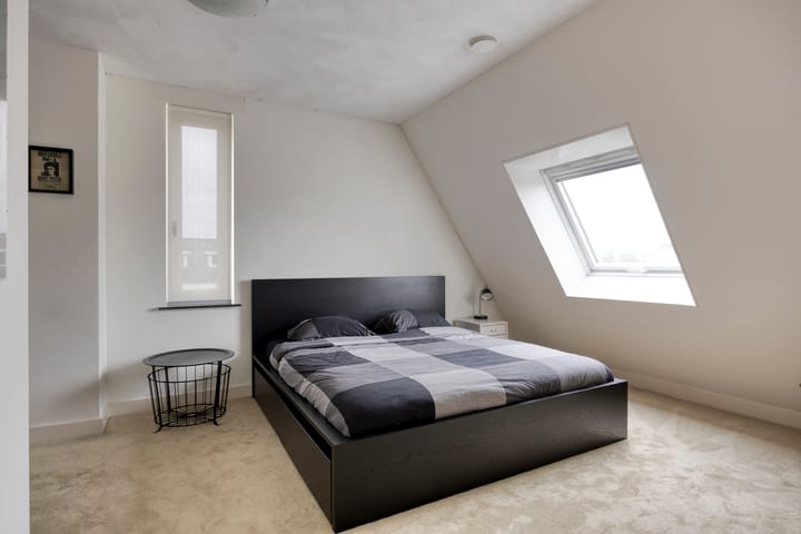 Foto 35 van Velpstraat 28