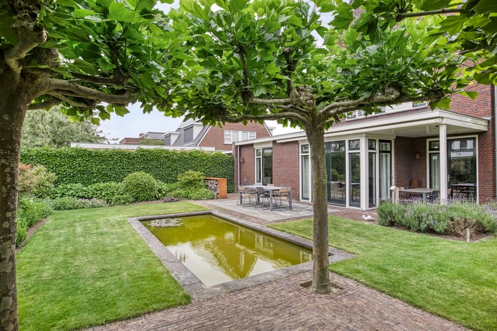 Foto 45 van Velpstraat 28