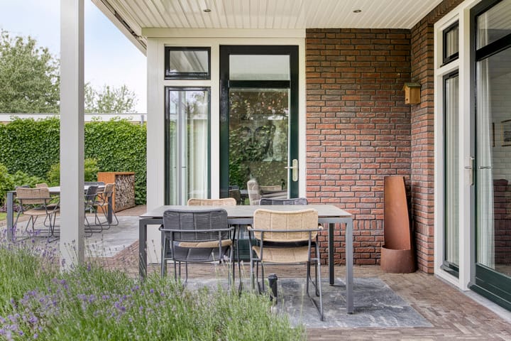 Foto 50 van Velpstraat 28