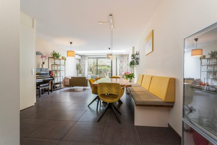 Photo 4 of Fortunastraat 8