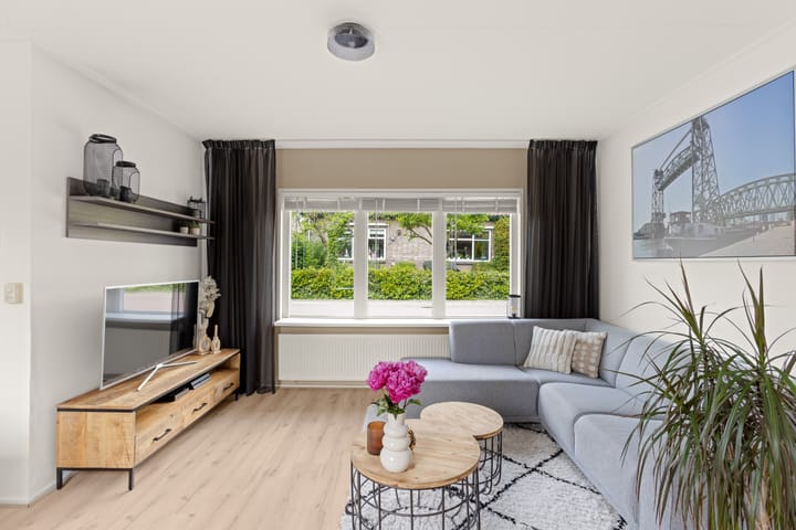 Photo 4 of Schoolstraat 86