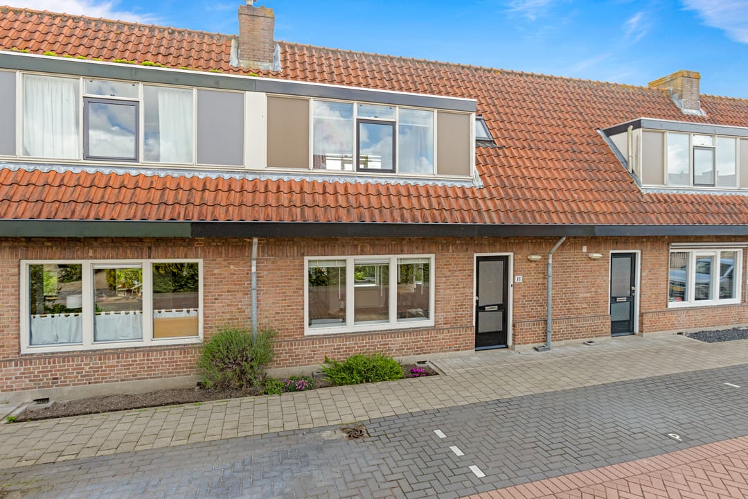 Photo 32 of Schoolstraat 86