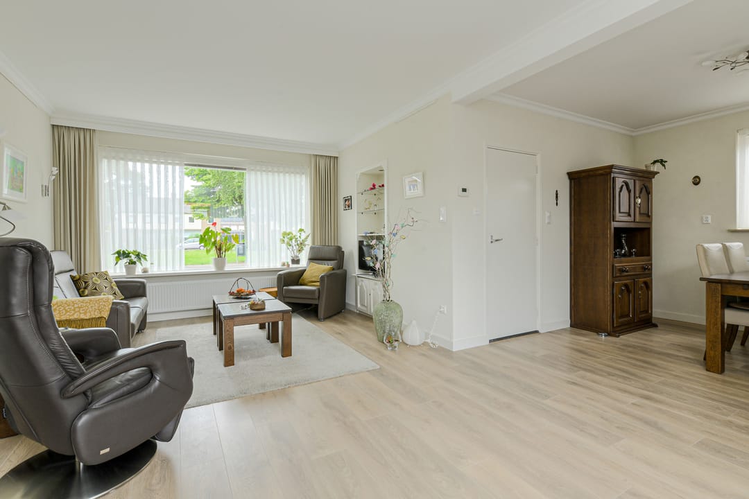 Photo 2 of Simon van Sonplein 9