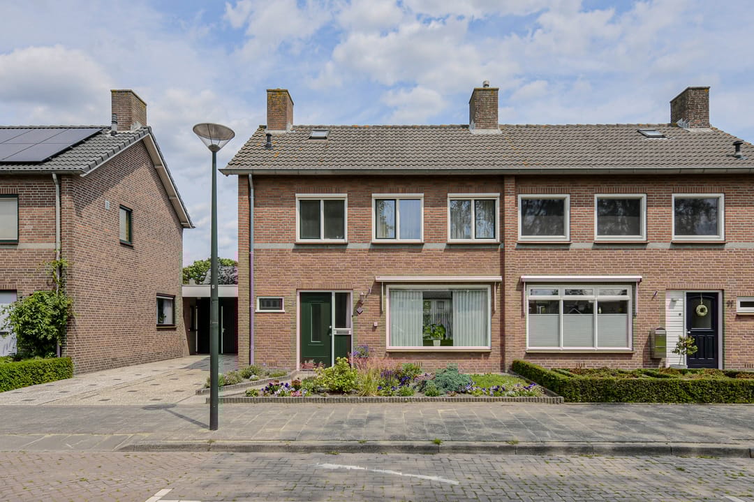 Photo 8 of Simon van Sonplein 9