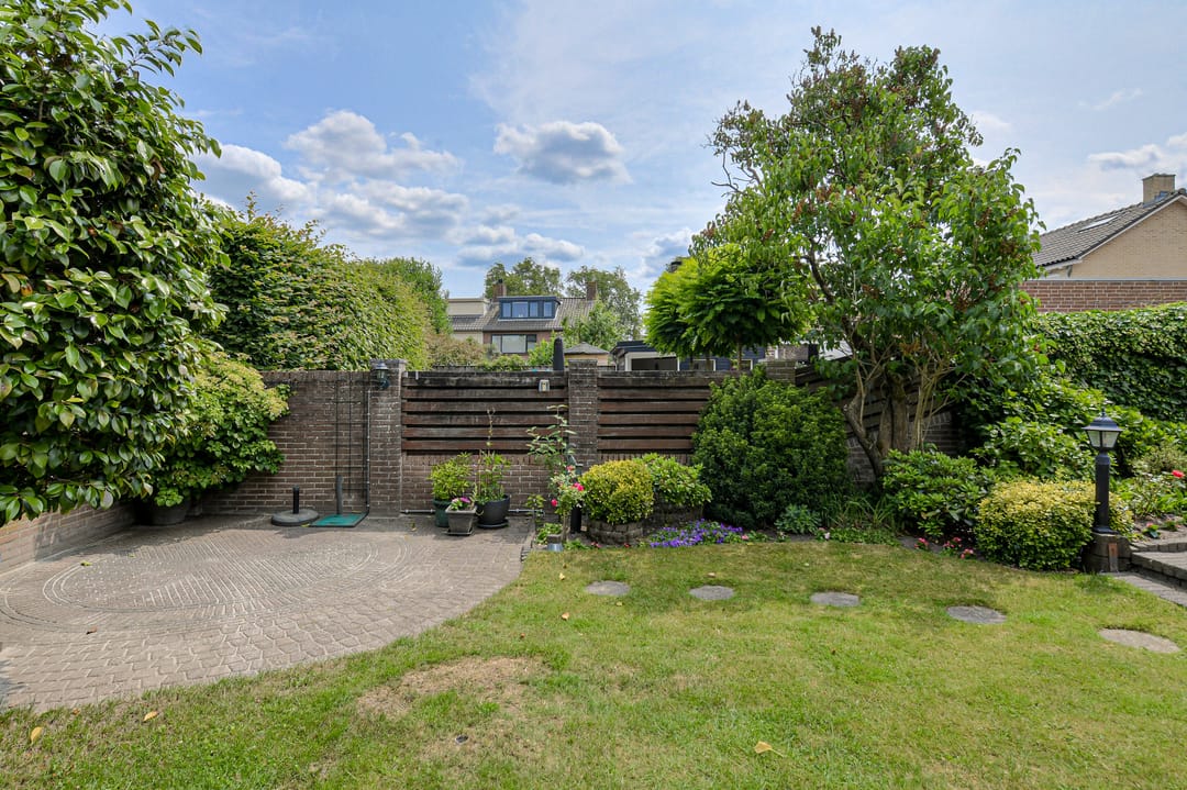 Photo 43 of Simon van Sonplein 9