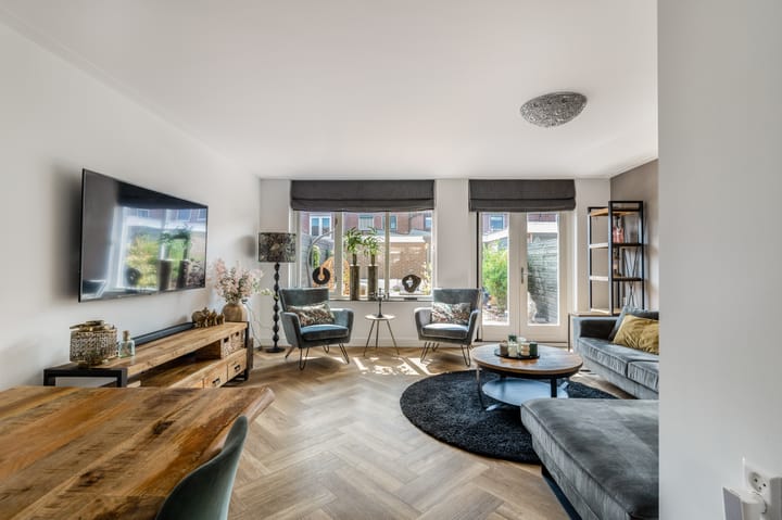 Photo 8 of Salvador Allendelaan 38