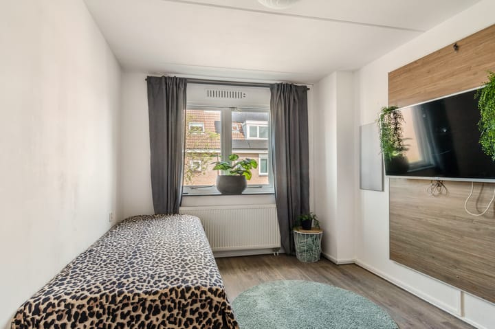 Photo 17 of Salvador Allendelaan 38