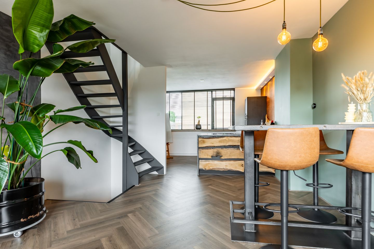 Photo 19 of Schokker 8