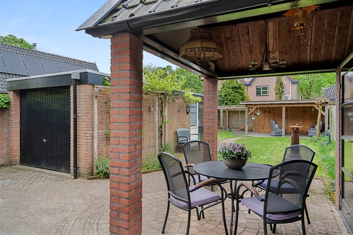 Foto 16 van Emmalaan 11