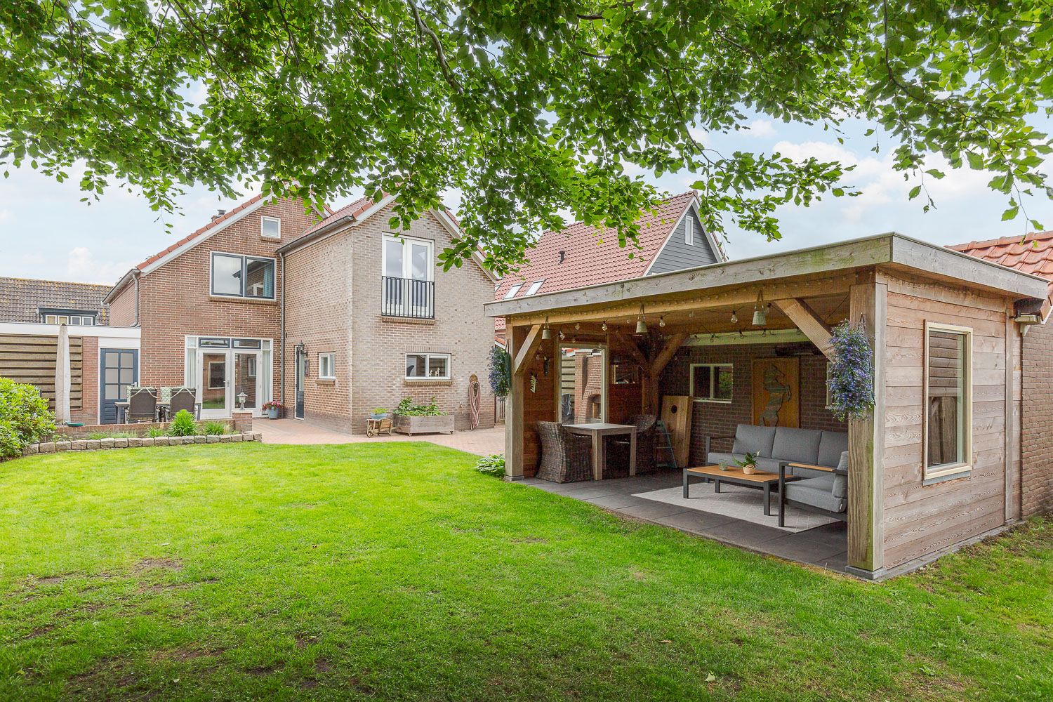 Foto 3 van Idzardaweg 62