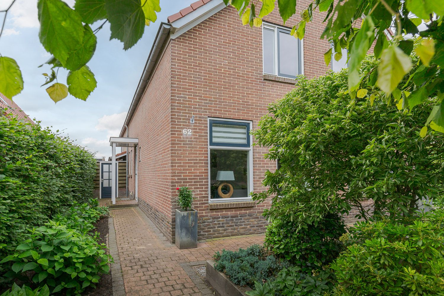 Foto 6 van Idzardaweg 62