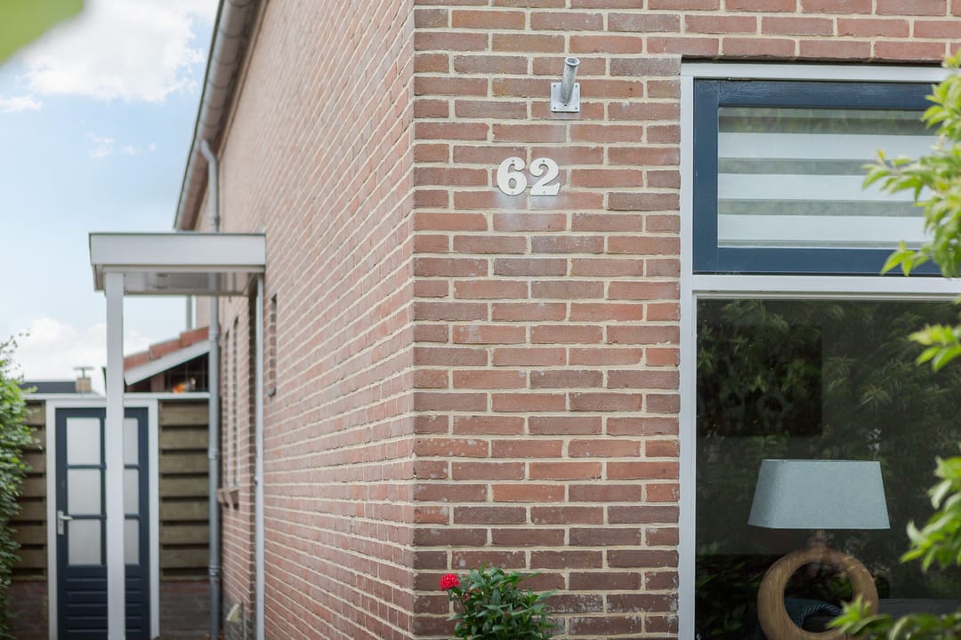 Foto 8 van Idzardaweg 62