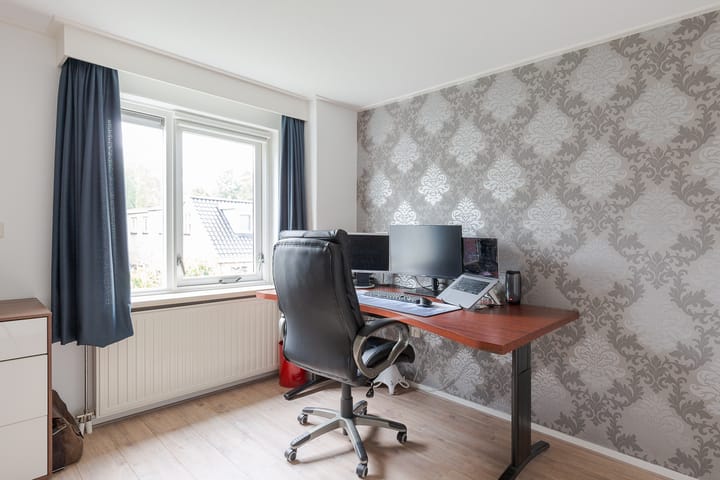 Foto 37 van Idzardaweg 62