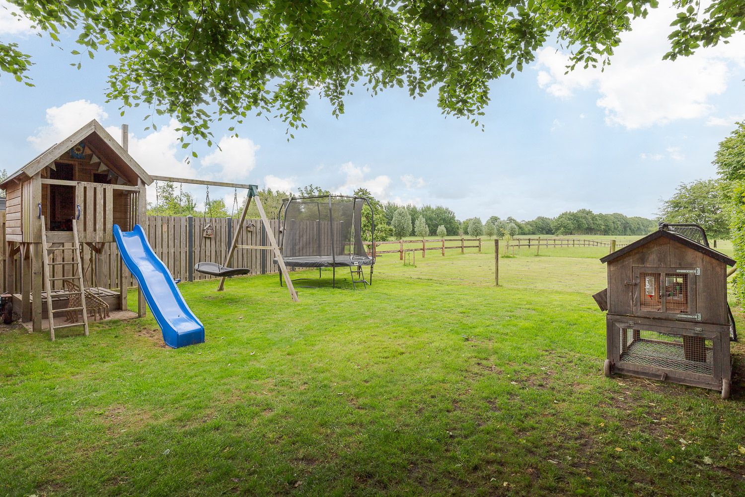 Foto 54 van Idzardaweg 62