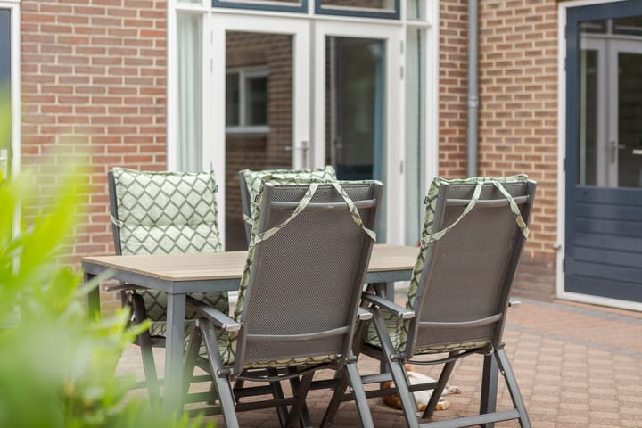 Foto 62 van Idzardaweg 62