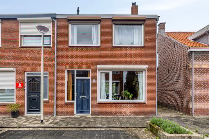 Foto 2 van Leeuwstraat 11