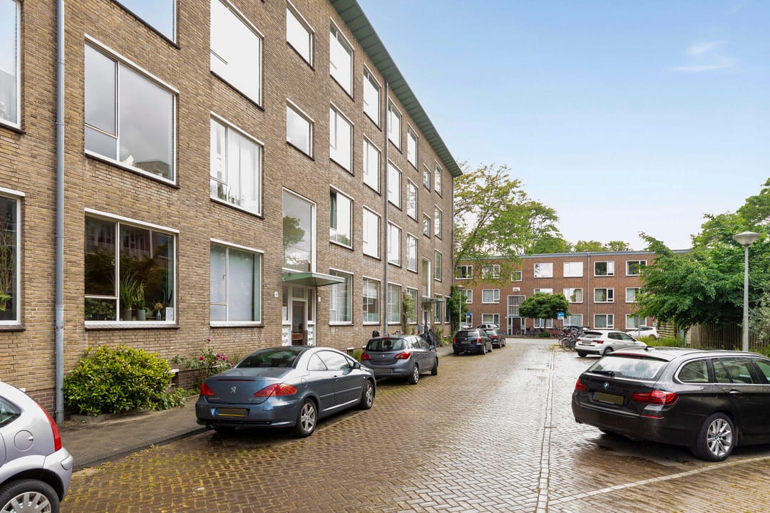 Photo 28 of Berthelotstraat 2-2